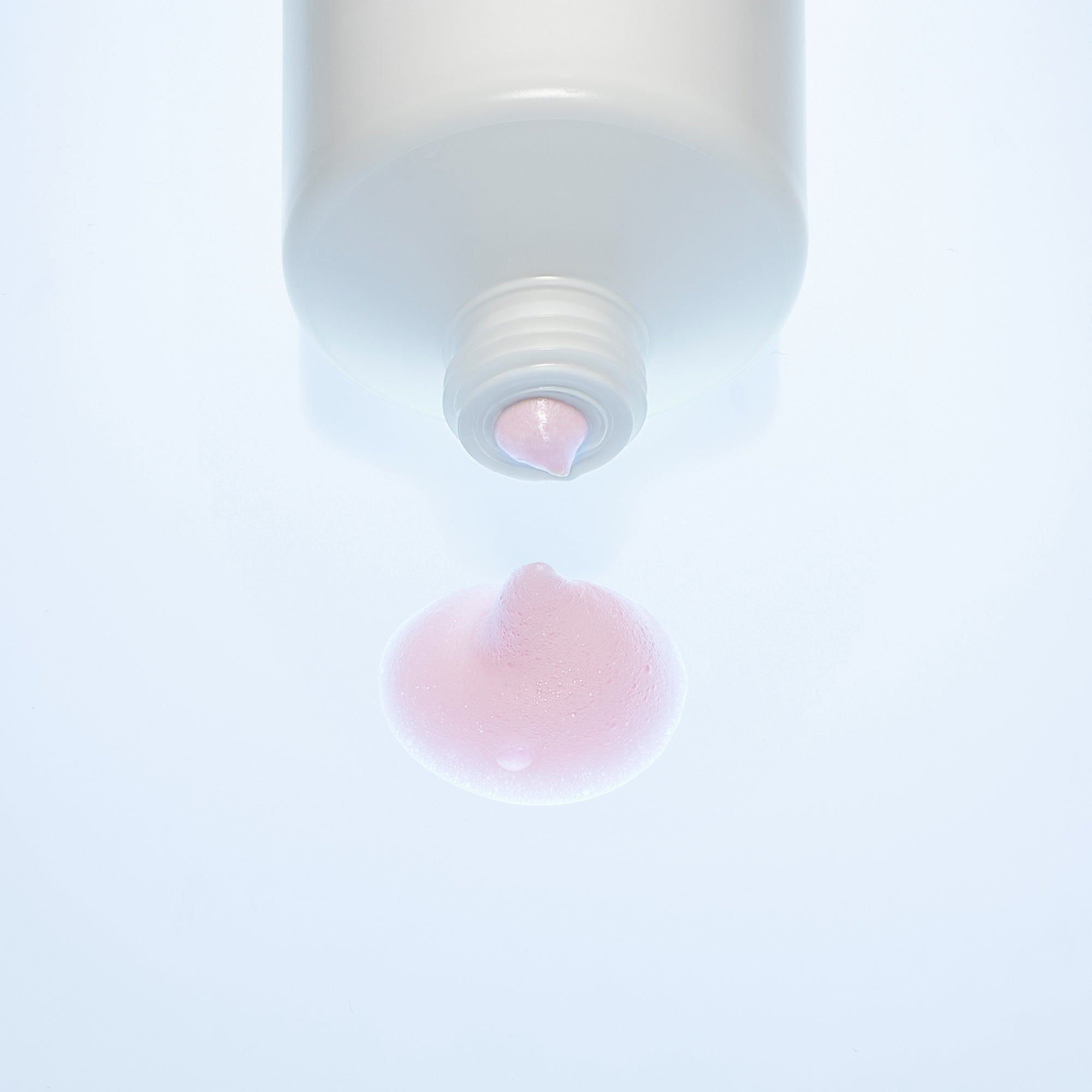 クレンザー | フォーム クレンザー | ラ・プレリー – La Prairie