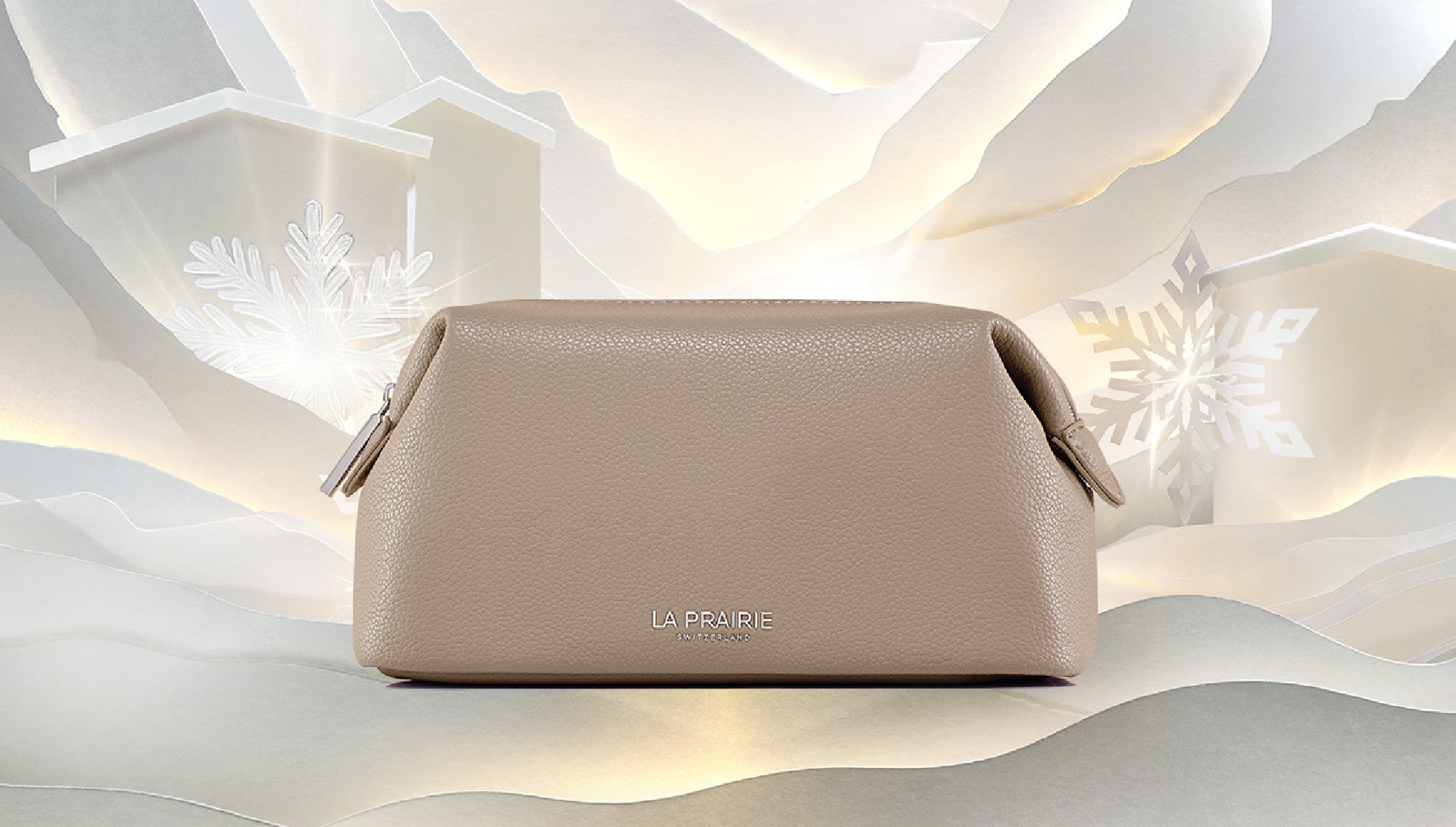 High-End Loose Powder Brush | La Prairie